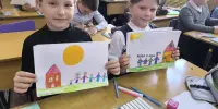 В 3 "В" классе прошёл час общения "Моя семья"