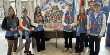 День народного единства: Учащиеся Школы мира представили выставку во Дворце культуры им. Горького