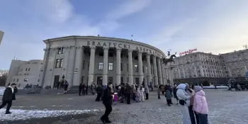 "Отдыхаем всей семьёй!": цирковое шоу "Магия экстрима" и экология общения