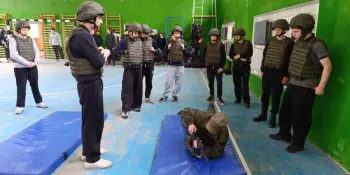 Воспитанники лагеря "Сборы: школа 10" снова побывали в 72 Объединенном учебном центре